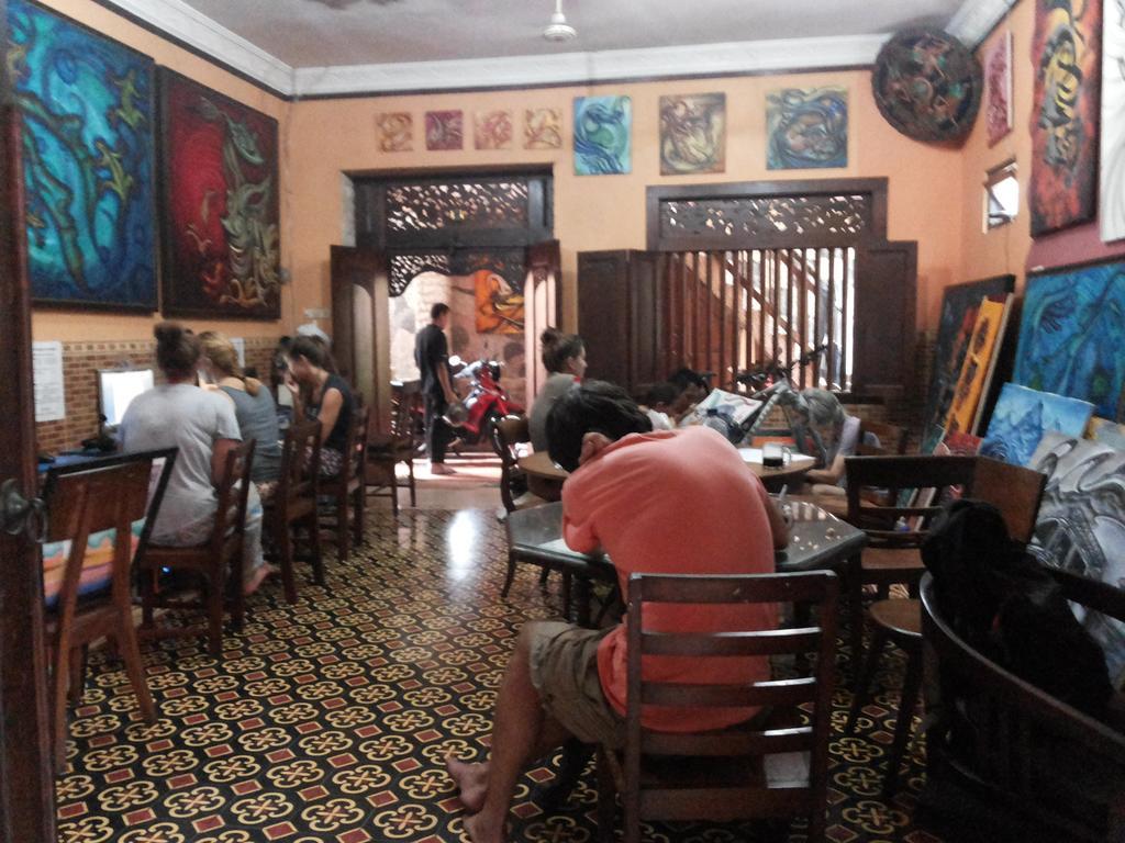 Losmen Setia Kawan Jogyakarta Zewnętrze zdjęcie